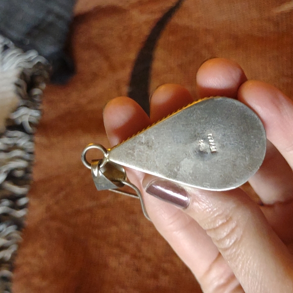 Amber Teardrop Necklace - Picture 3 of 4